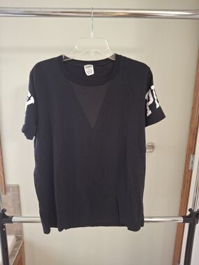 Men's Black Short-Sleeve Mesh Inset T-Shirt